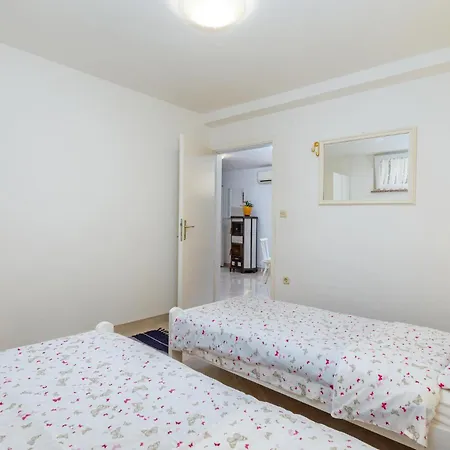 Holiday home Gorgeous In With House Sea View