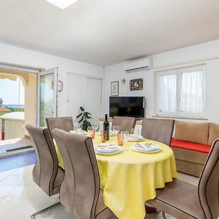 Holiday home Gorgeous In With House Sea View Vodnjan
