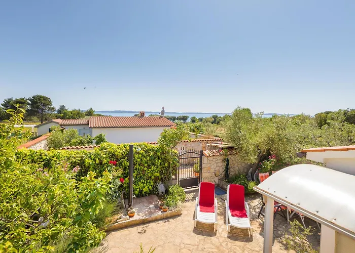 Four-bedroom In Hébergement de vacances